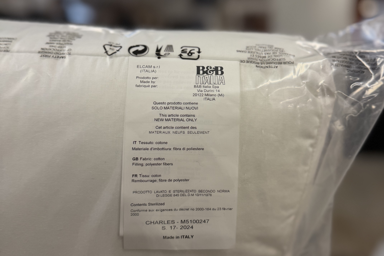 Nieuwe rugkussens voor de B&B Italia Charles bank