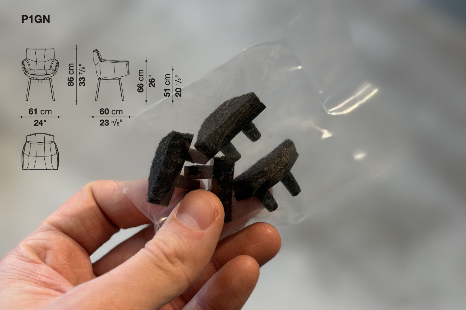 Dopjes poten B&B Italia Husk Swivel armchair (P1GN)